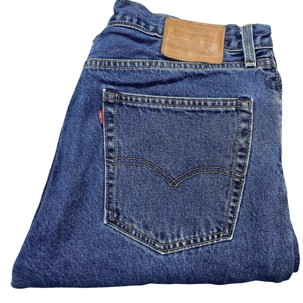 Levis 551Z Jeans Premium Mens 36x30 Blue Medium Wash Straight Denim 24767-0011